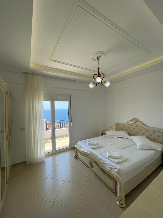 Villa Sildi Sarandë Exteriör bild
