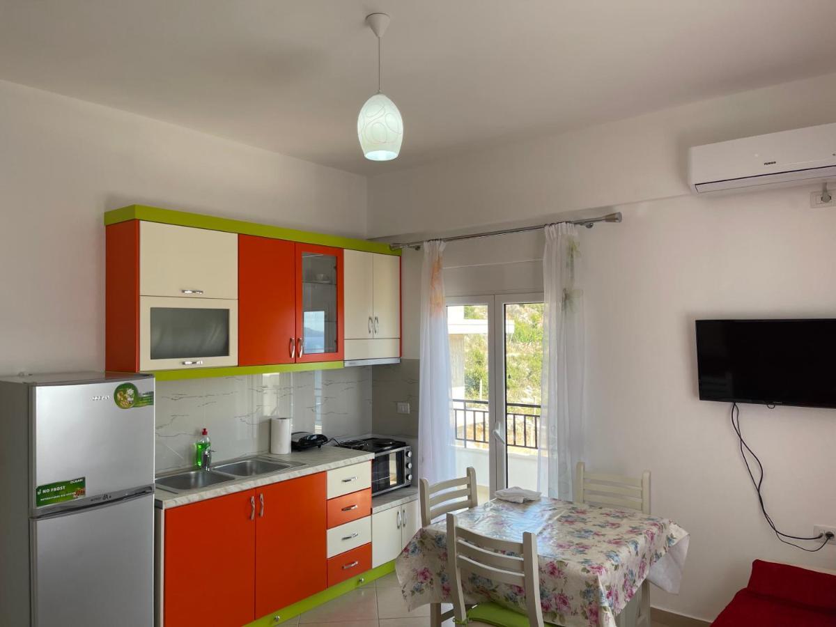 Villa Sildi Sarandë Exteriör bild
