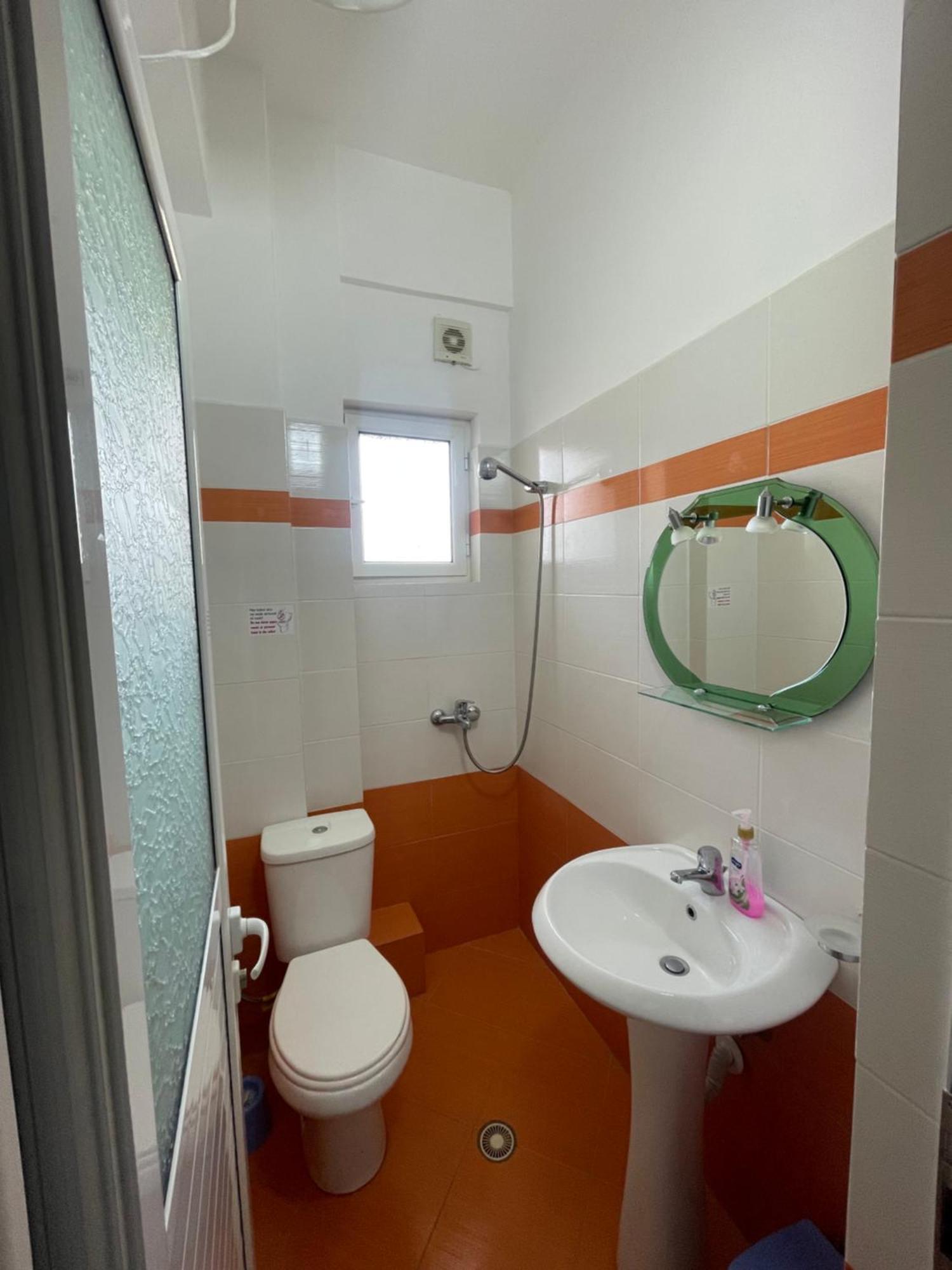 Villa Sildi Sarandë Exteriör bild